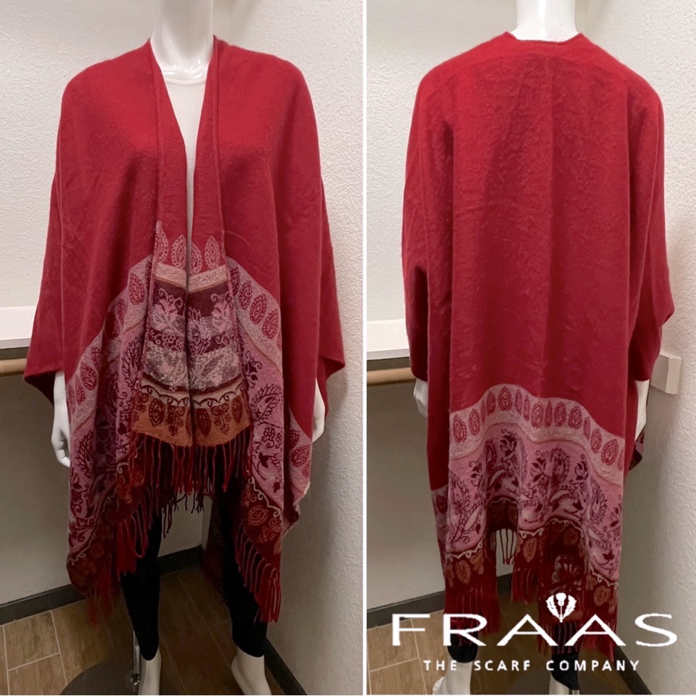 V.FRAAS ❤️ Rare Red Paisley Pattern, Ruana/ Poncho Cape with Twisted Fringes